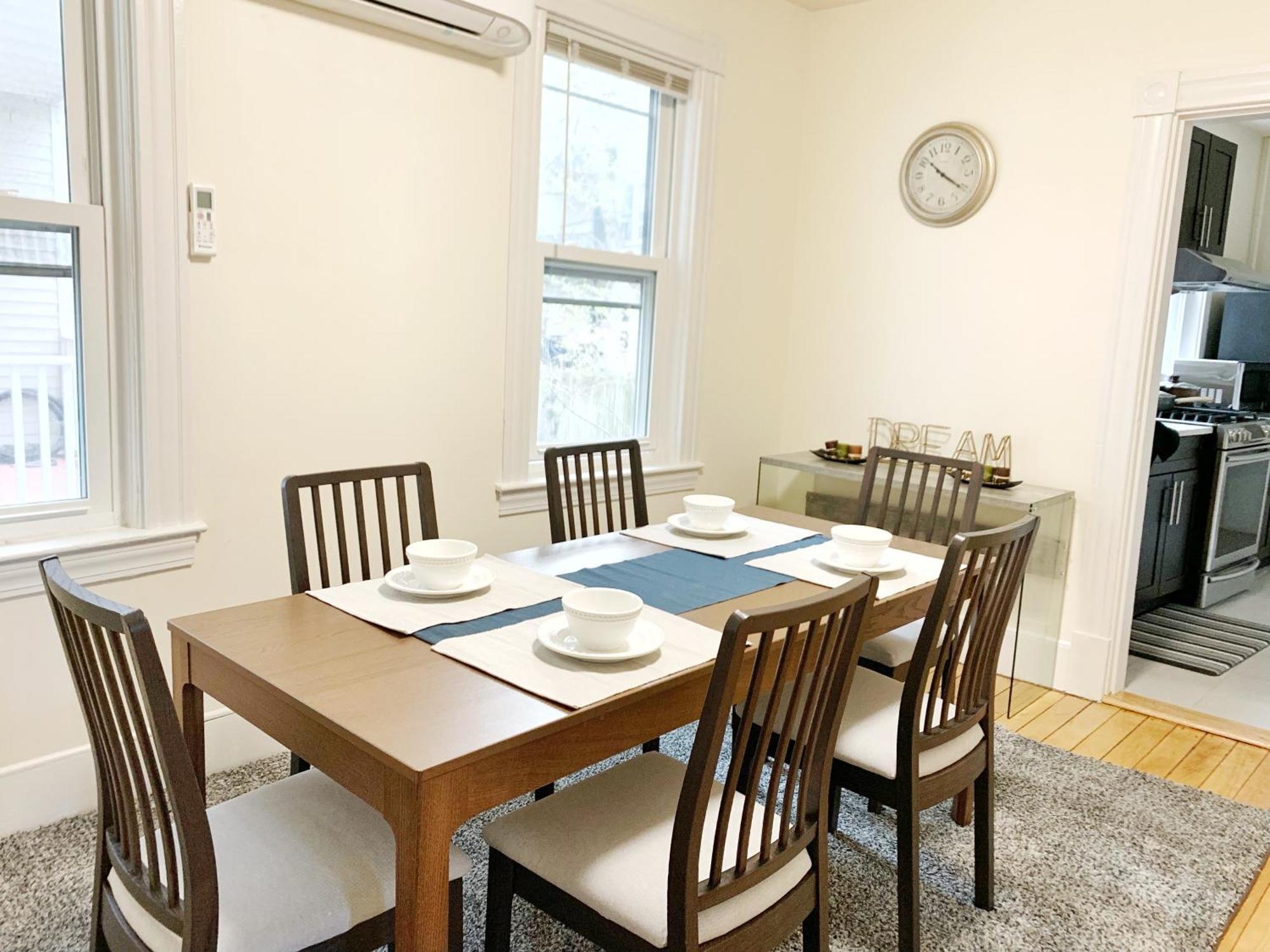 Best Location At Harvard University! 4 Bedroom Apartment! Two Units Available! Cambridge Dış mekan fotoğraf